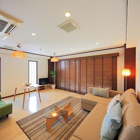 Grandouce Shinsaibashi-Higashi Apartment Osaka Bilik gambar